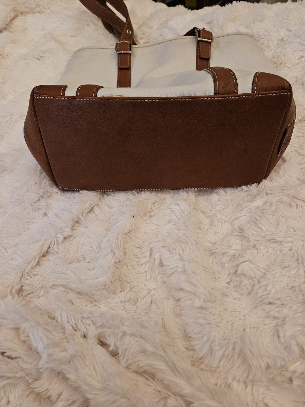 Coach✨️2004 Hamptons Two Toned Leather Tote Bag - Picture 8 of 16